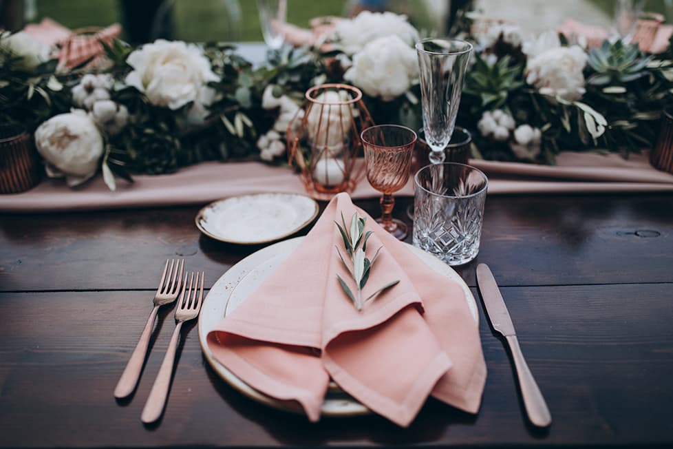 rose pink table setting inspiration