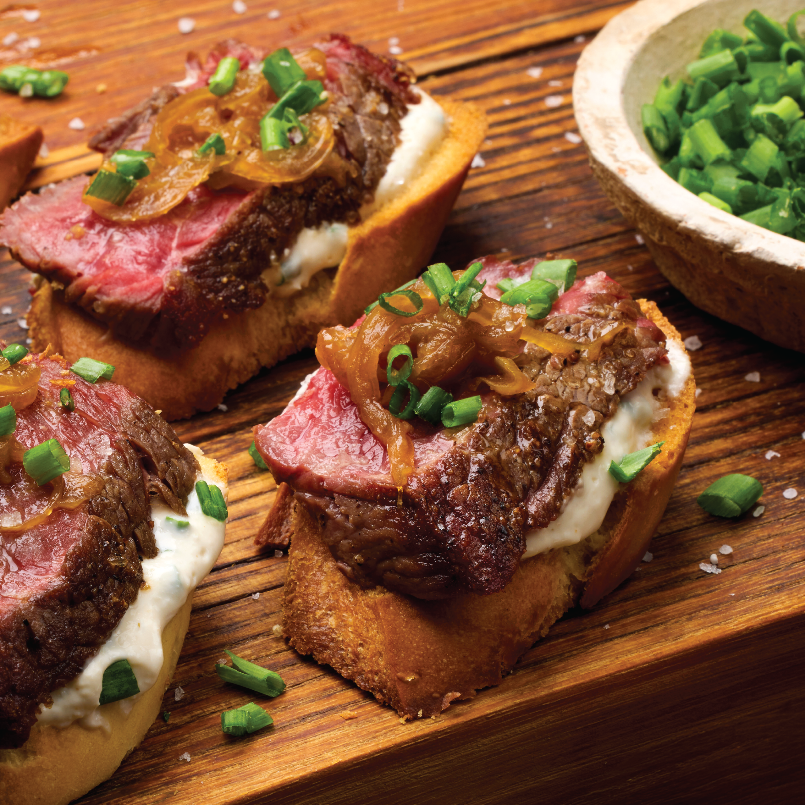 Sirloin Steak Crostini with Horseradish Cream & Caramelized Onions